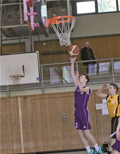 Durch eine souveräne Mannschaftsleistung konnte man gegen die Favoriten punkten. privat