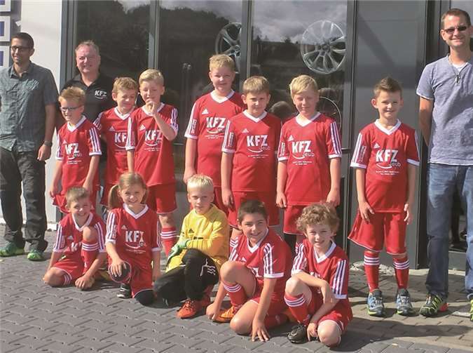 E Junioren und Sponsor Jeub.privat