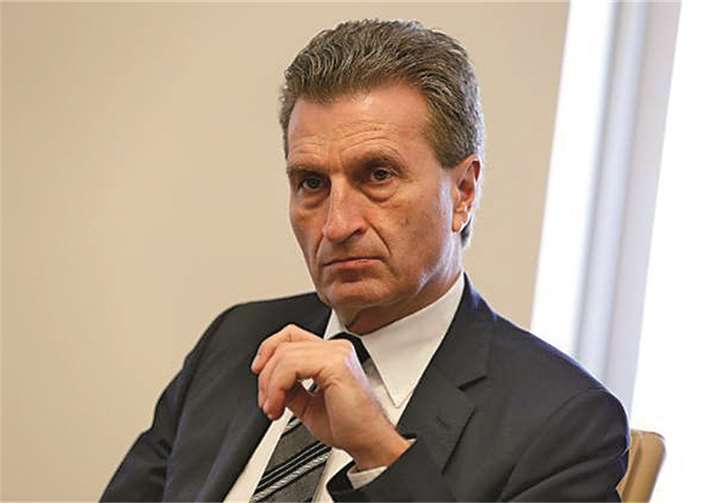 EU-Kommissar Günther Oettinger ist zu Gast in der Sendung „Opitz & der Fuchs“. privat