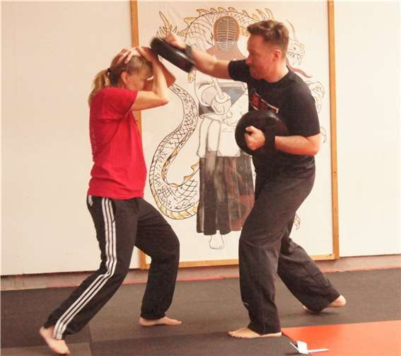 Effektive Verteidigungstechniken wurden vermittelt.