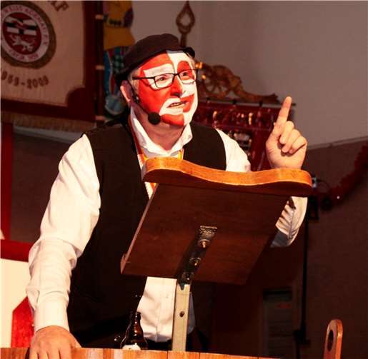 Egal ob Bundes-, VBG- oder Stadtpolitik - Spüli (Willi Schüller) hob mahnend den Finger.SES