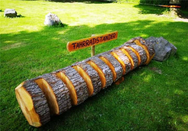 Ehrenamtlich wurde ein Fahrradständer erstellt.privat