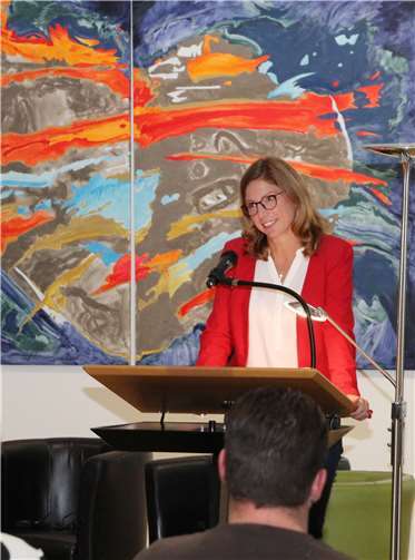 Ehrende Worte der Ministerin Frau Bätzing-Lichtenthäler: Erfolgreiche Organspende „geht nicht per Gesetz – nur durch das Engagement jedes Einzelnen. (…) vielen vielen Dank – Ihnen Dr. Rasbach und ihrem gesamten Team!“