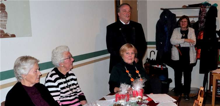 Ehrengast Bürgermeister Gerd Jung begrüßte die Gäste. privat