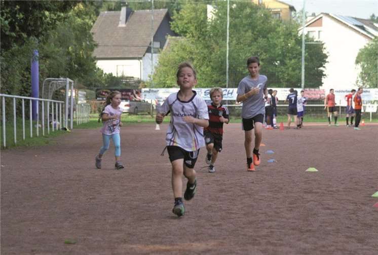 Ehrgeizig und voller Elan drehten die Kinder ihre Runden. privat