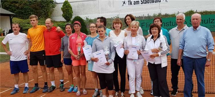 Ehrung der erfolgreichen Tennisteams