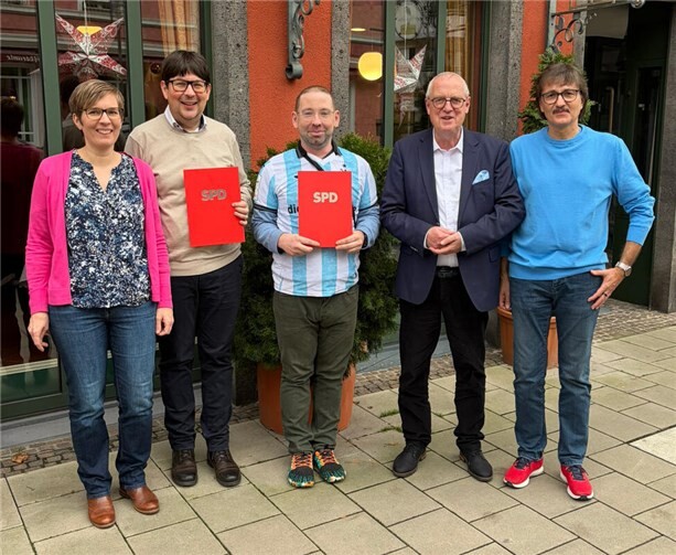 Ehrung langjähriger Mitglieder durch den Vorstand.  Foto: Biggy Hof