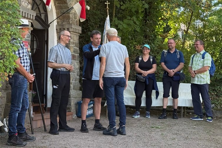 Ehrung von Karl-Josef Schütz in Assmannshausen für 25-malige Teilnahme