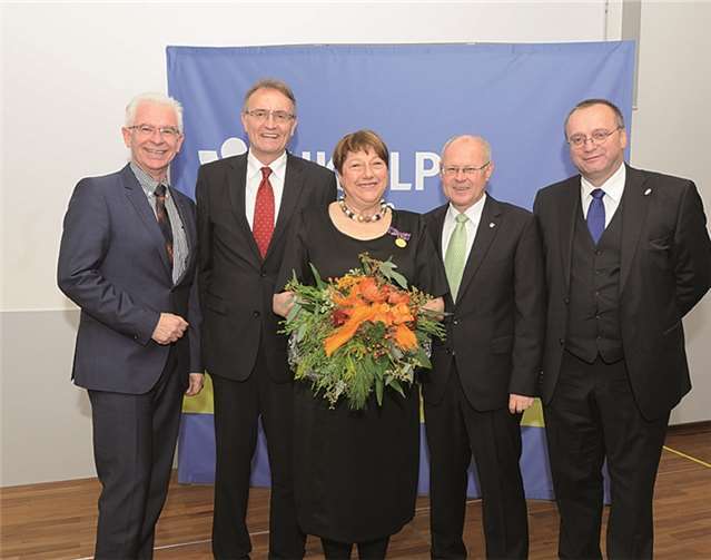 Ehrungen und Wahlen bei der Unfallkasse (von links): Manfred Breitbach, Rainer Kaul, Beate Eggert, Peter Labonte und Volker Euskirchen.
