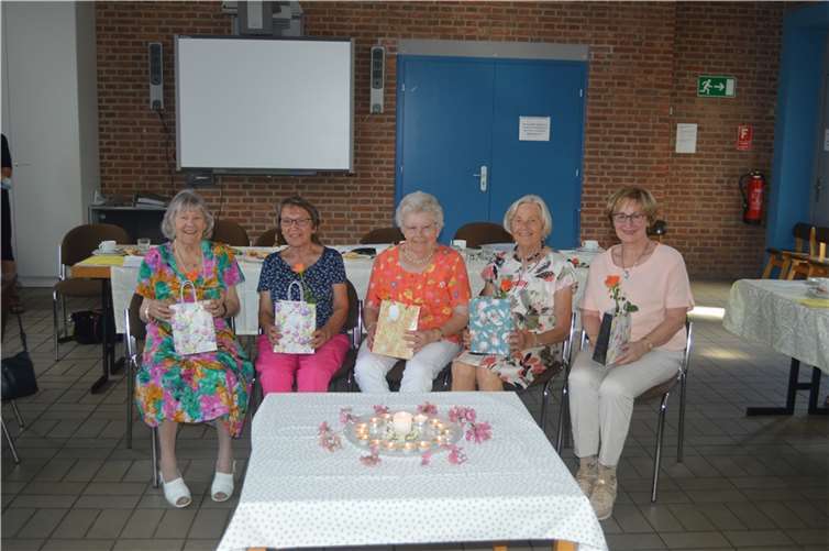 Ehrungen und die Wahl des Leitungsteams standen im Mittelpunkt der Versammlung.  Foto: privat