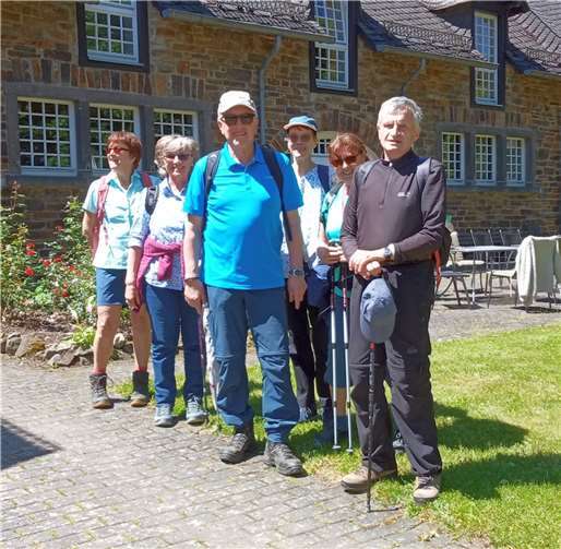 Eifelverein Remagen Gast im Waldgut Schirmau.  Foto: Eifelverein Remagen / Alfred Pohl