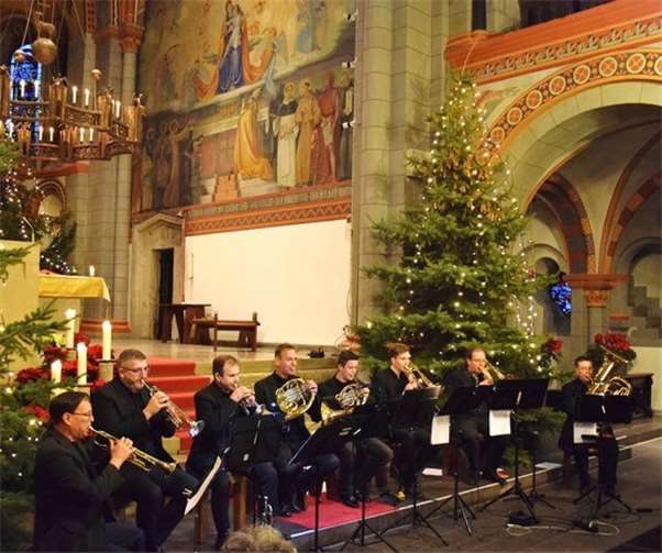 Eigens für diesen Termin hatte sich ein Bläserensemble formiert. Foto: privat