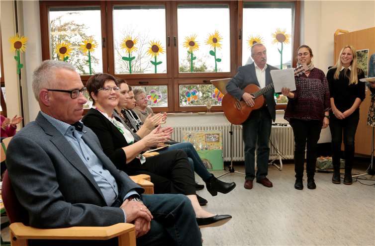 Ein Beitrag des Kollegiumchores.