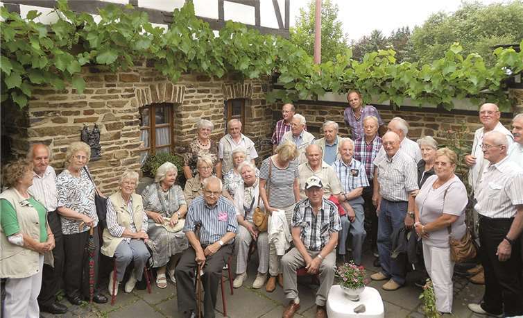 Ein Blick in den Museumsgarten des Ofenmuseums in Kürrenberg. privat