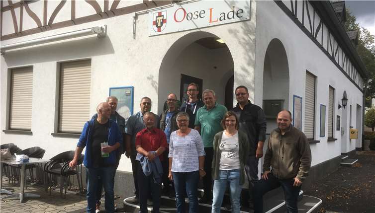Wie kann die Grundversorgung gesichert werden? Ein Dorfladen, wie er in Greimersburg betrieben wird, könnte auch für Bell eine Möglichkeit sein, die Grundversorgung der Bürger zu sichern. privat