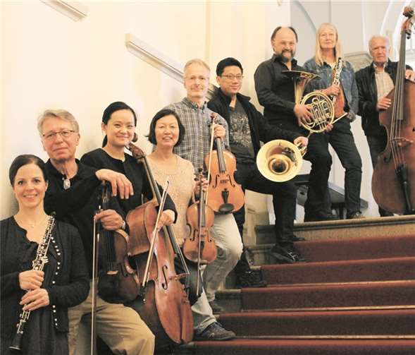 Ein Ensemble aus Streichern, Holzbläsern und Hörnern aus dem Staatsorchester Rheinische Philharmonie ist am Sonntag, 4. Mai, ab 11 Uhr im Görreshaus in Koblenz zu Gast.privat