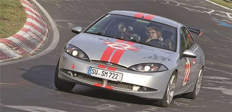 Ein Fahrzeug des Godesbergers Motorclubs während des Rennens. privat