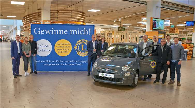 Ein Fiat 500 wird der Hauptgewinn der Verlosung.Foto: privat
