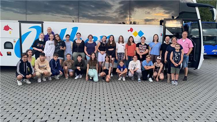 Ein Hauch von Frankreich: Austausch und Stammtisch verbinden Herschbach und Pleudihen. Quelle: Partnerschaftsverein Herschbach-Pleudihen