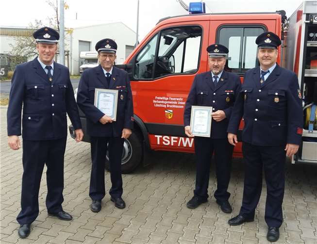 Ein Highlight des Tages war die Ernennung von Walter Frings (2. v. l.) und Ewald Heinrichs (2. v. r.), zu Ehrenmitgliedern durch den 1. Vorsitzender Stefan Heinrichs (l.) und den 2. Vorsitzenden Wolfgang Flohr (r.). Foto: privat