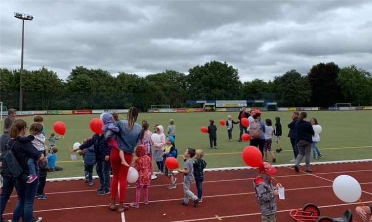 Ein Höhepunkt ist der Ballonwettbewerb.Fotos: privat