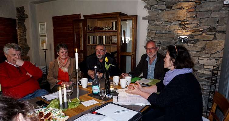 Ein Kreis von Menschen, mit Visionen und unerschöpflichen Ideen, das ist der Fremdenverkehrs- und Heimatverein Hatzenport, der seit 25 Jahren erfolgreich arbeitet.