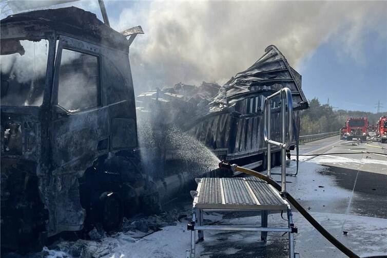 Ein LNG-Tank am LKW musste gekühlt werden.