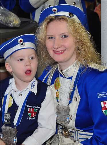 Ein „Mayen Mayoh“ vom Nachwuchs. Dem kleinen 4-jährigen Gardisten Florian.