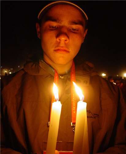 Ein Meer von Kerzen erwartet die Besucher des Nightfeverabends. Foto: privat