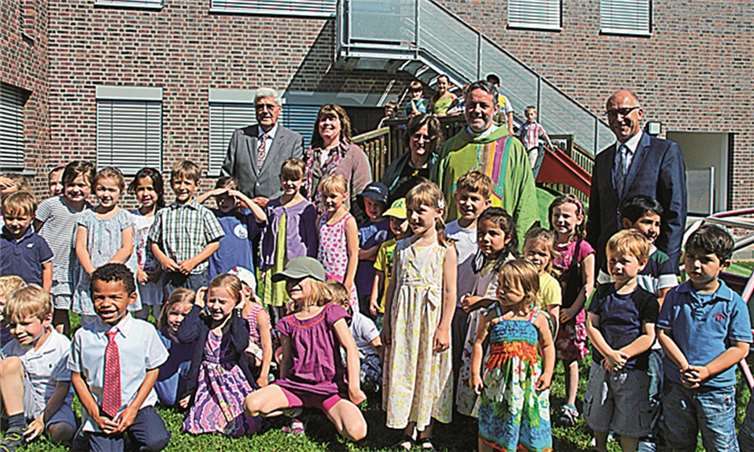 Ein Tag der Freude in der KiTa „Zur Glocke“. Die Fertigstellung des Anbaus wurde groß gefeiert. STEIN