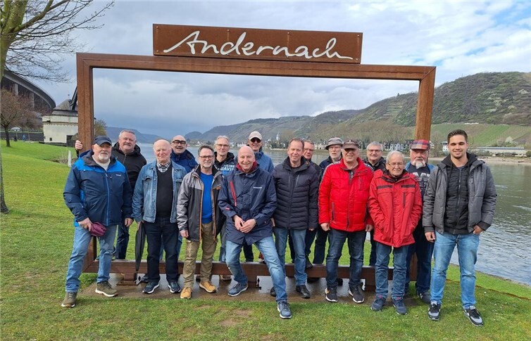 Ein Teil der Flensburger Freunde beim Rundgang durch Andernach.