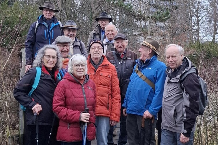 Ein Teil der Wandergruppe bei einer Rast.Foto: privat