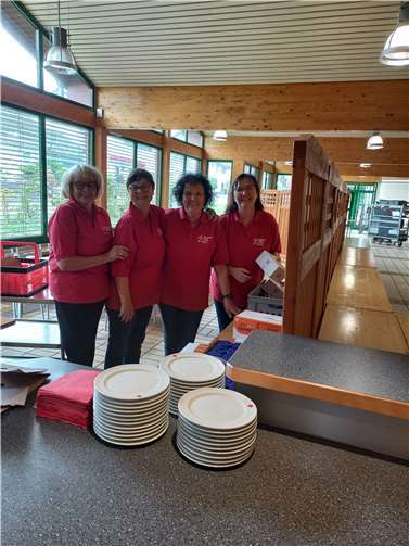 Ein Teil des Serviceteams.  Foto: Johannes Dott