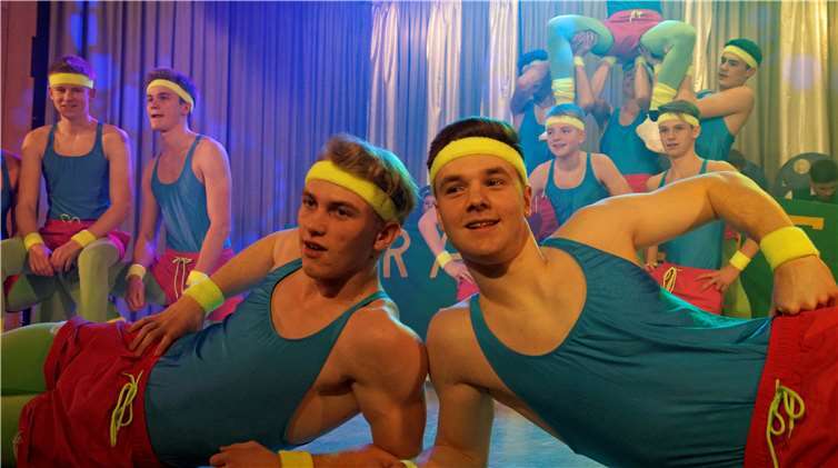 Ein Traum in Neon - Der Aerobic-Tanz des Männerballets