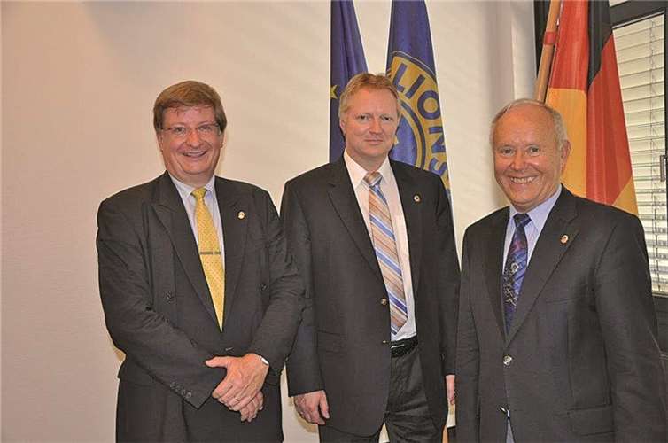 Ein Triumvirat aus der Region „regiert“ den Distrikt Rheinland-Süd (von links): Alexander Rupp (Vize-Governor), Gerhard Saidowsky (Zweiter Vize-Governor) und Gerhard Bigalke (Governor).privat