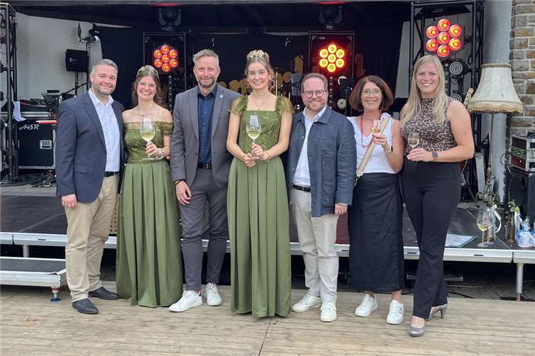 Ein Wochenende voller Wein, Begegnungen und guter Stimmung. Foto: Gemeinde Oberfell
