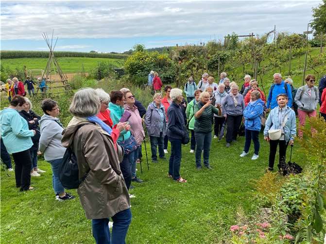 Ein absolutes Highlight der Fahrt war die Begegnung mit Landfrau Traute Struwe in Altenjahn.  Foto: Landfrauen Kreis Ahrweiler