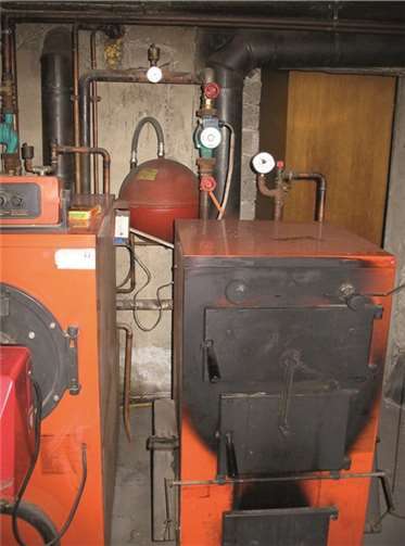 Ein alter Heizkessel.VZ RLP