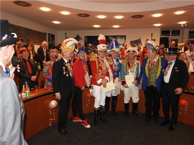 Ein besonderer Höhepunkt war die Verleihung der Ehrenspange der Stadt Andernach für hochverdiente Karnevalisten.