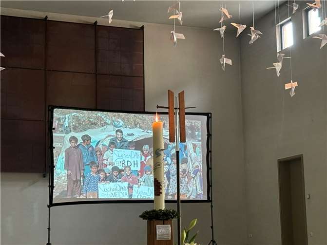 Ein bewegender Kurzfilm gewährte dem Publikum Einblicke in die erste BDH-Hilfsaktion in Pakistan im Jahre 2022.