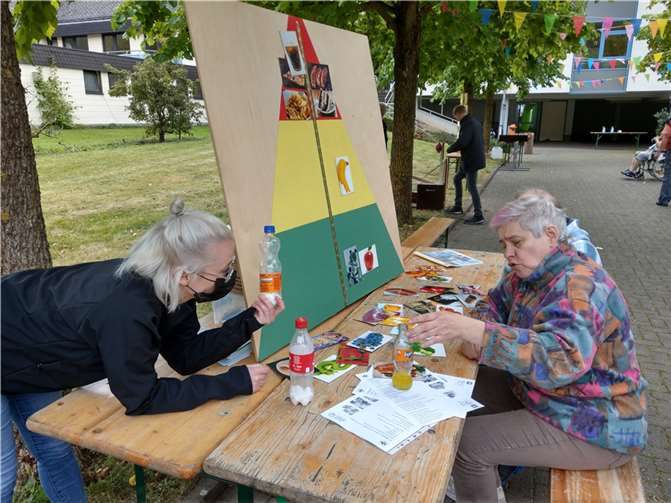 Ein buntes Kirmesprogramm an der Birnenallee, das die Gruppen jeweils an einem Tag besuchen konnten, durfte nicht fehlen.Foto: privat