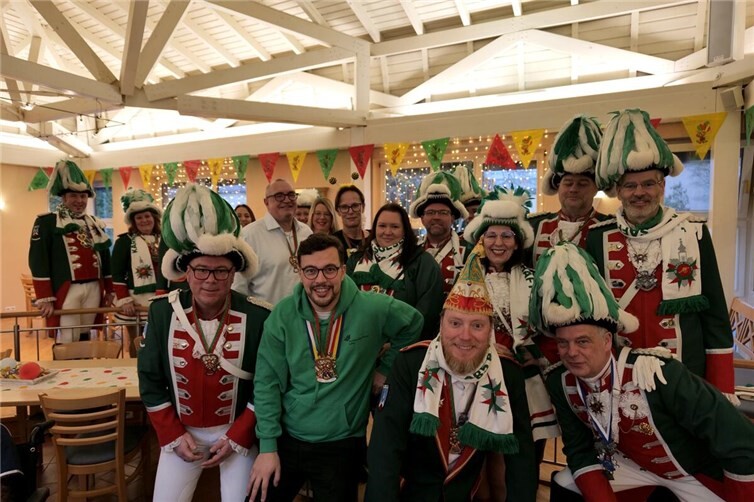 Ein donnerndes Saffig Alaaf: Der Empfang der Karnevalsgesellschaft war von ausgelassener Stimmung und Vorfreude auf die beginnende Karnevalssession geprägt. Foto: privat