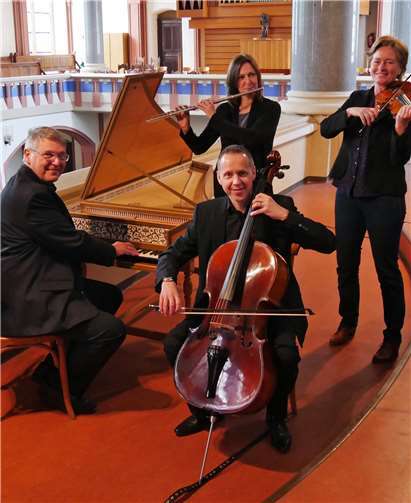 Ein eingespieltes Team: Ulrike Friedrich, Silke Link, Jens Neumann, Thomas Schmidt. privat