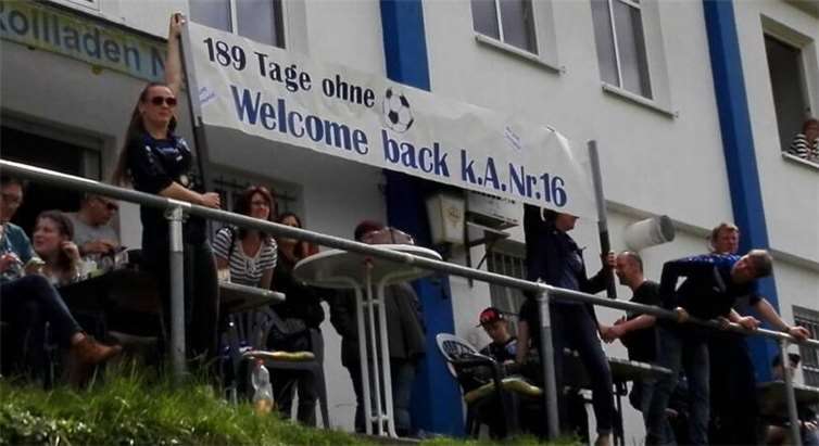 Ein emotionales Comeback nach langer Verletzungspause feierte Flo Peters, der erstmals seit 189 Tagen wieder im Kader stand. privat