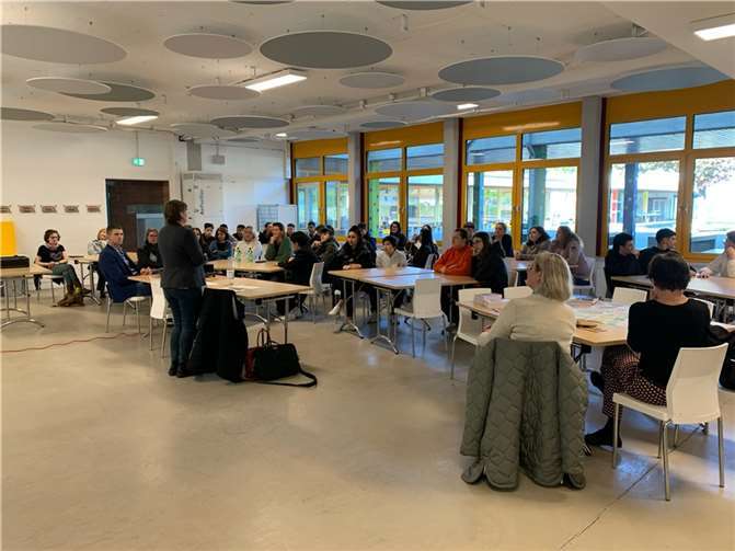 Ein erfolgreicher Infoabend mit hohem Zuspruch, der den Teilnehmern einmal mehr die engagierte Unterstützung des multiprofessionellen EKS-Teams verdeutlichte. Quelle: EKS