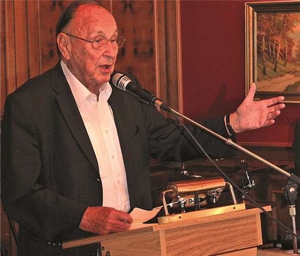 Ein großer Redner wie eh und je: Hans-Dietrich Genscher. -BÜN-