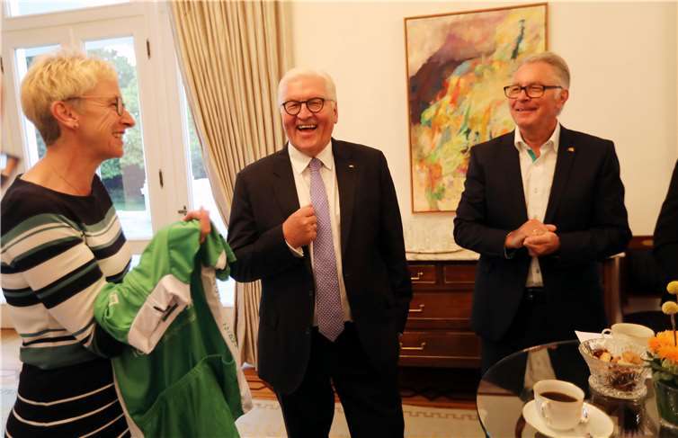 Ein grundsätzlich lockeres Miteinander herrschte bei allen Anwesenden.