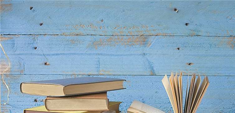 Ein gutes Buch kann ein Herz höher schlagen lassen ...Fotolia