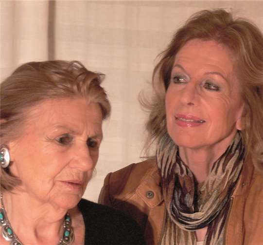 Ein harmloses Interview entwickelt sich zu einem spannenden Rededuell.  Privat