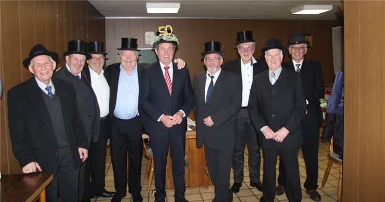 Ein harmonisches Fest in stilechter Aufmachung feierten die „geheimen Millionäre“.  privat